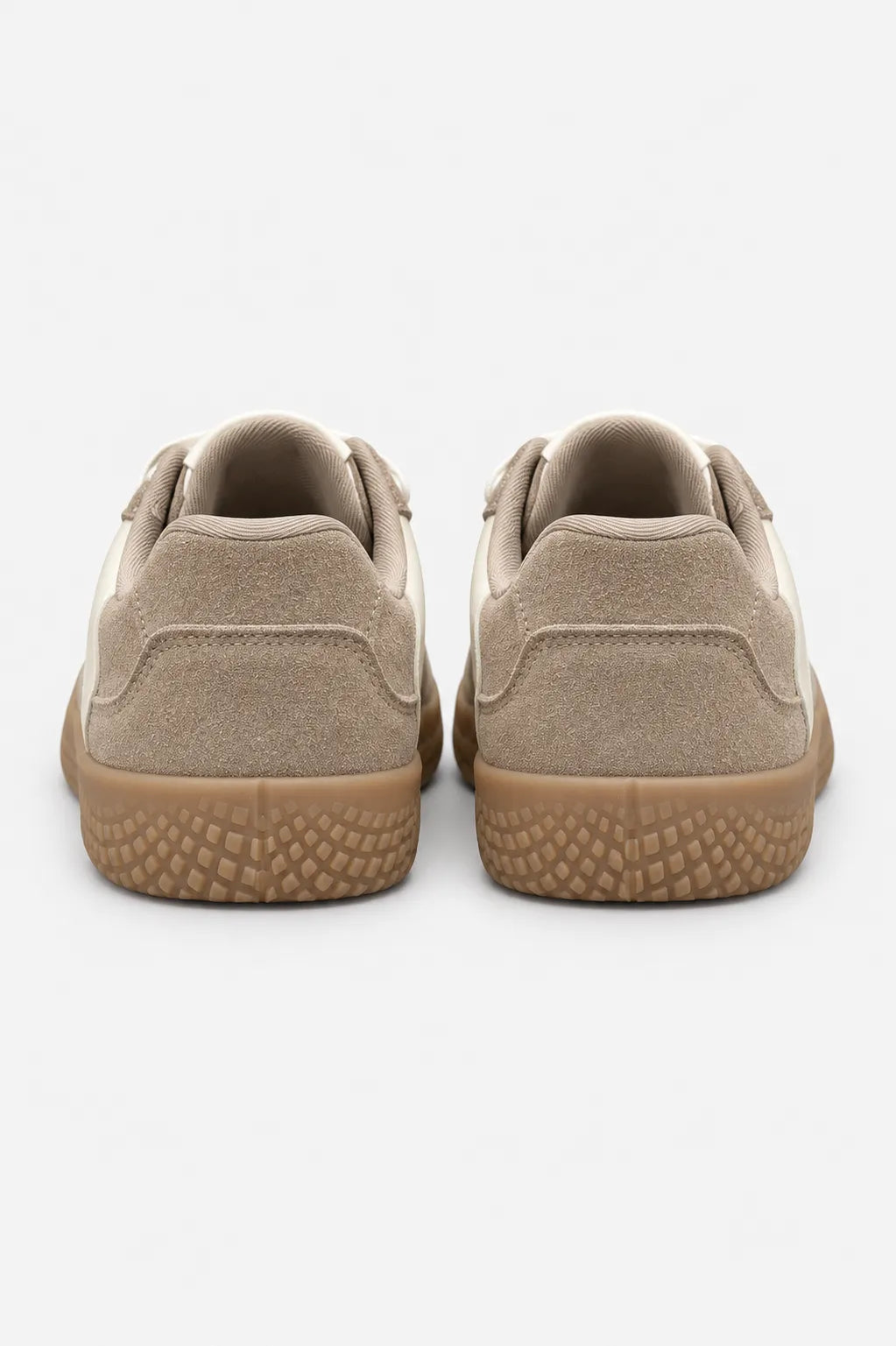 26 TENIS 8976