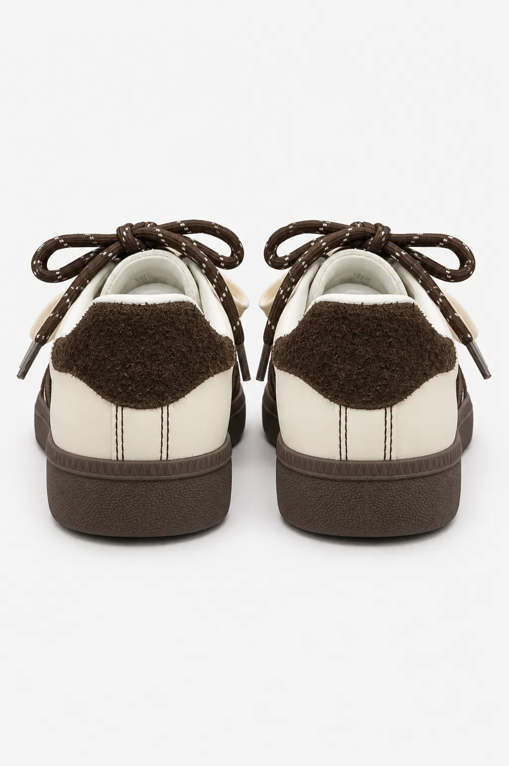 26 TENIS 8977