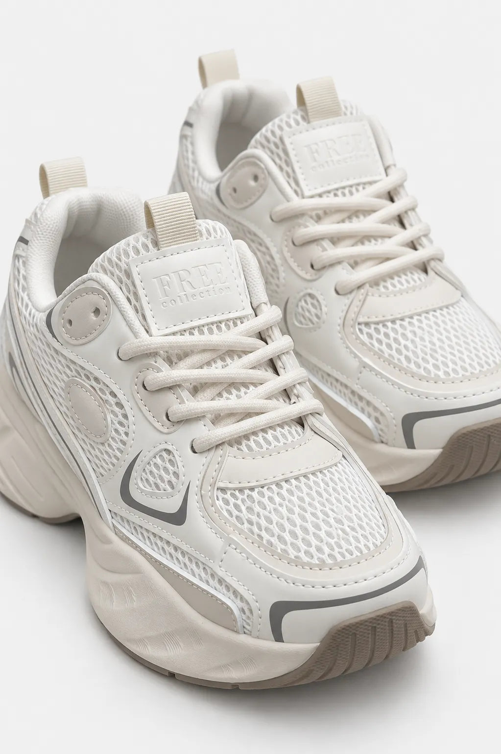 26 TENIS DEPORTIVO 8986