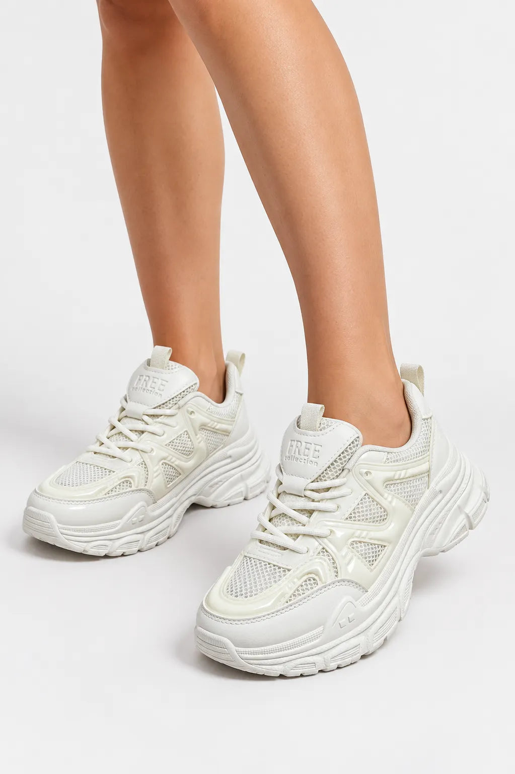 26 TENIS DEPORTIVO BASICO 8990