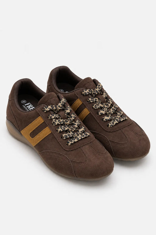 26 TENIS SUEDE 8972
