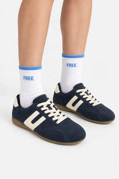 26 TENIS SUEDE 8972