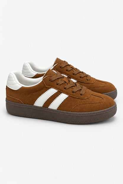 26 TENIS SUEDE 8984