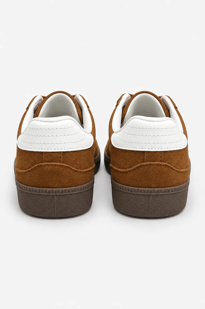 26 TENIS SUEDE 8984