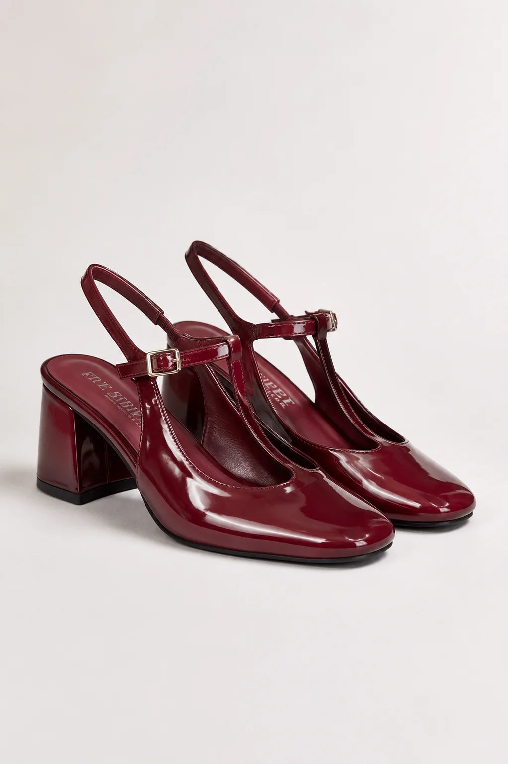 26 ZAPATO TACON 8966
