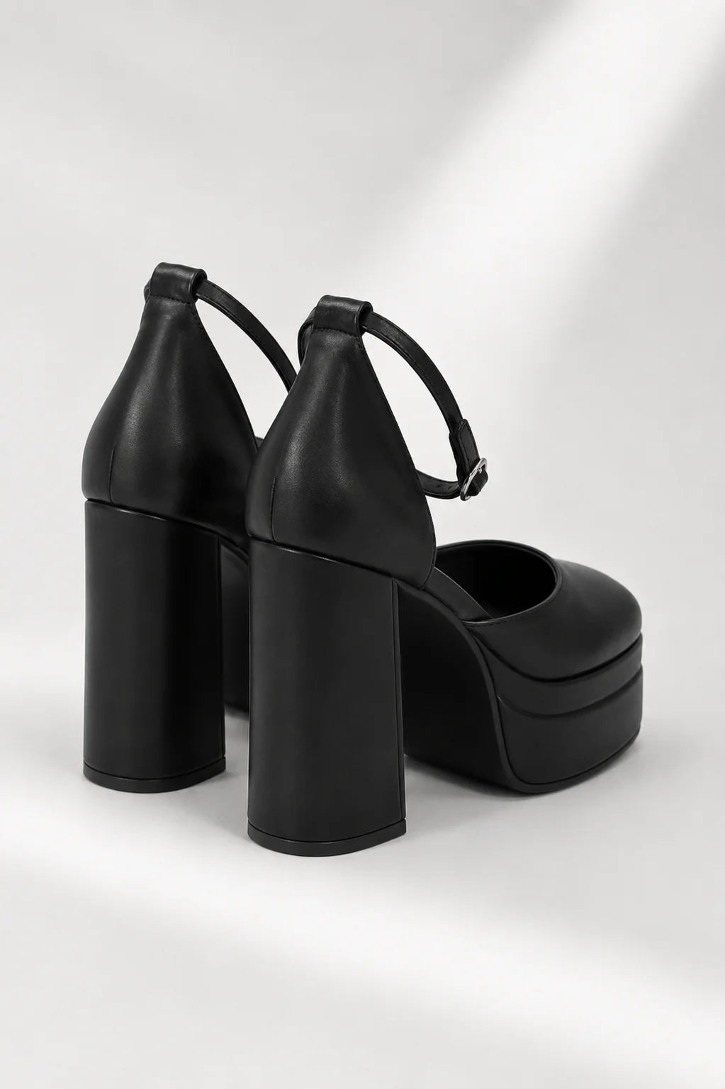 26 ZAPATO TACON PLATAFORMA 8924