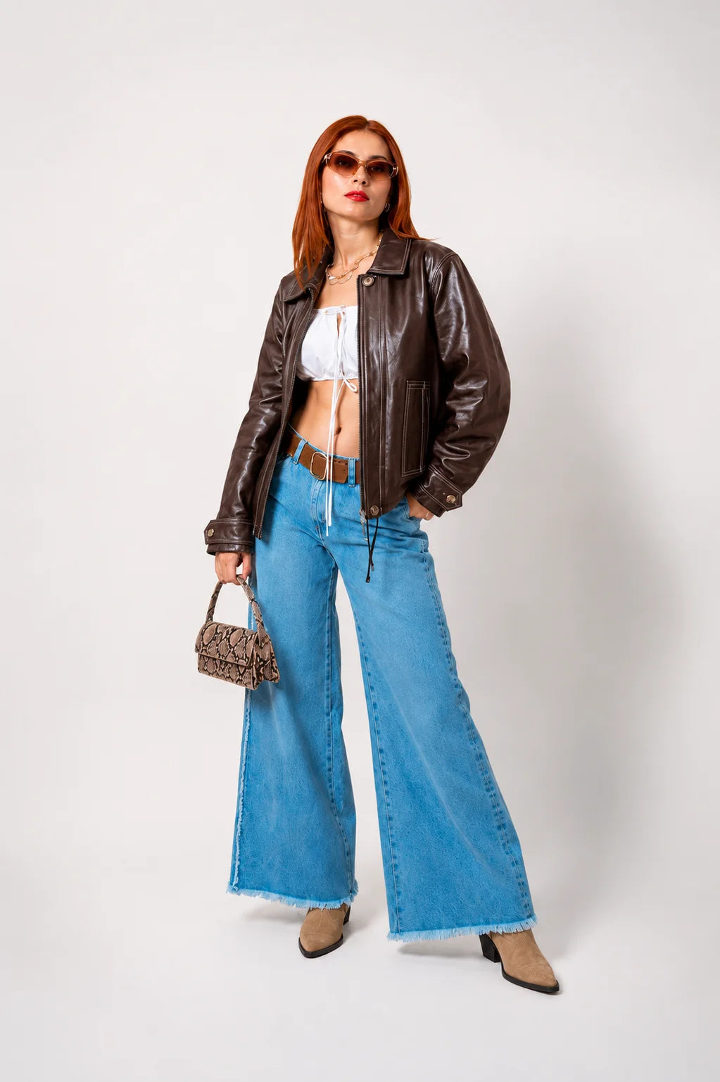 26 CHAQUETA CONTRASTE EFECTO PIEL 8762