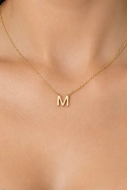 26 COLLAR LETRA M 8834.