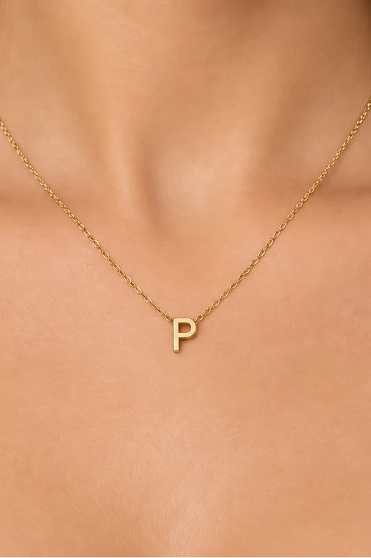 26 COLLAR LETRA P 8840