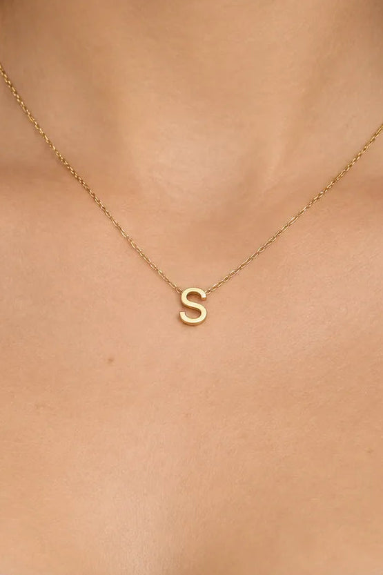 26 COLLAR LETRA S 8839.