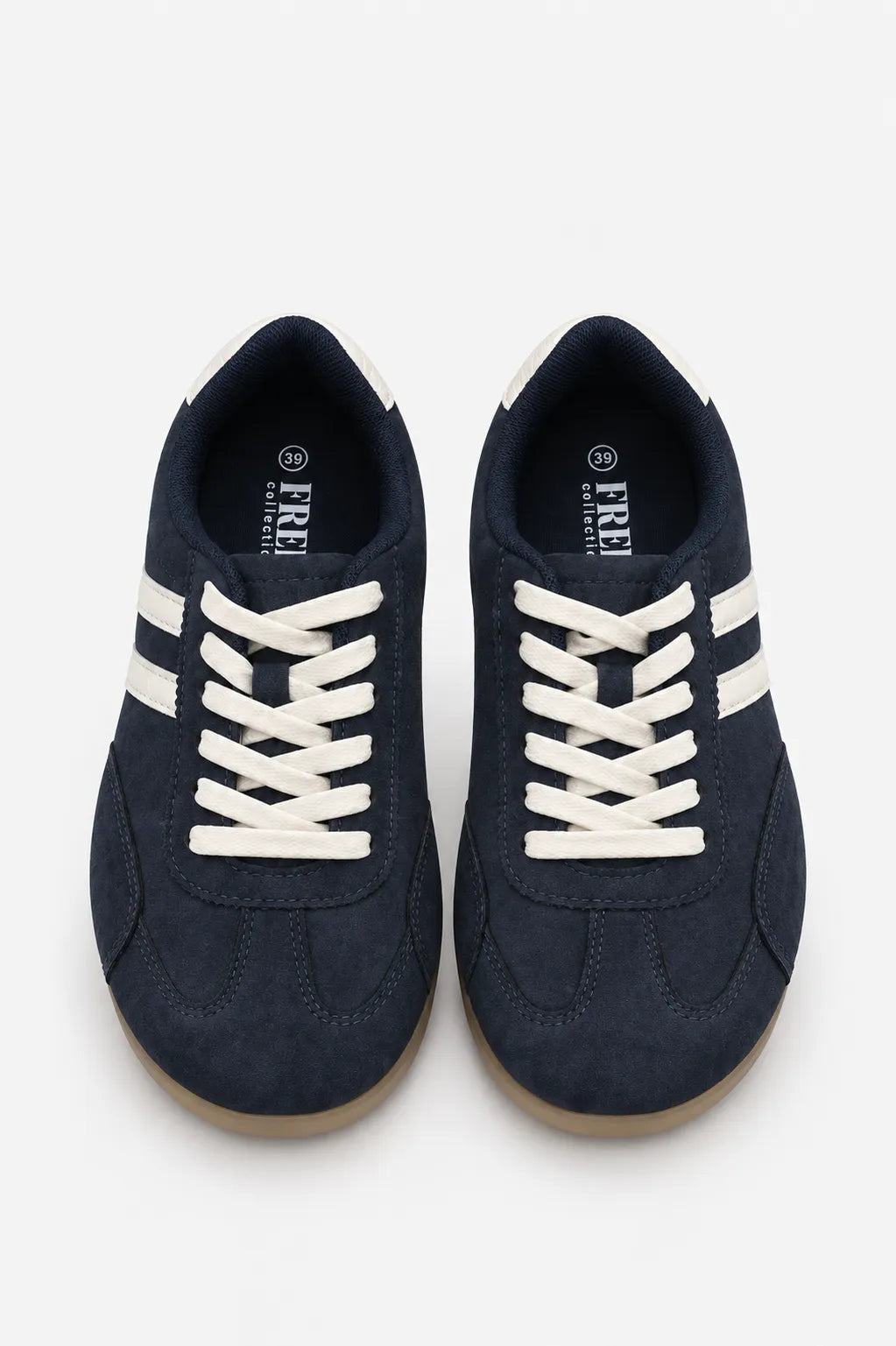 26 TENIS SUEDE 8972