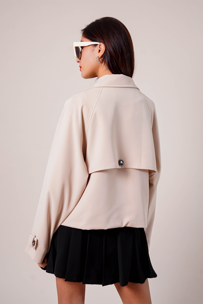 CHAQUETA TRENCH CORTA B-F 8369