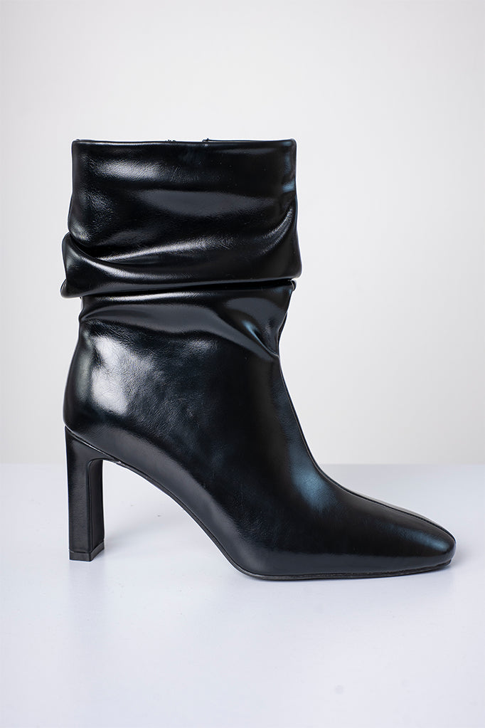 26 BOTAS SLOUCHY EFECTO PIEL 8922.