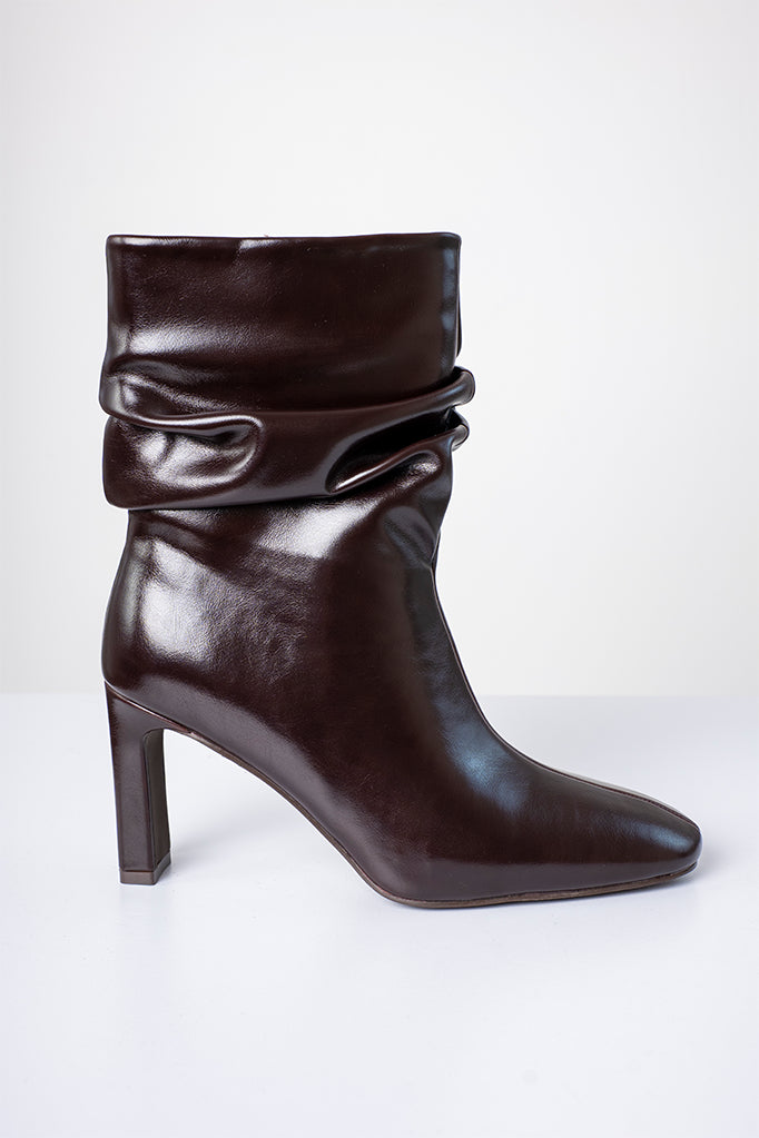 26 BOTAS SLOUCHY EFECTO PIEL 8922.