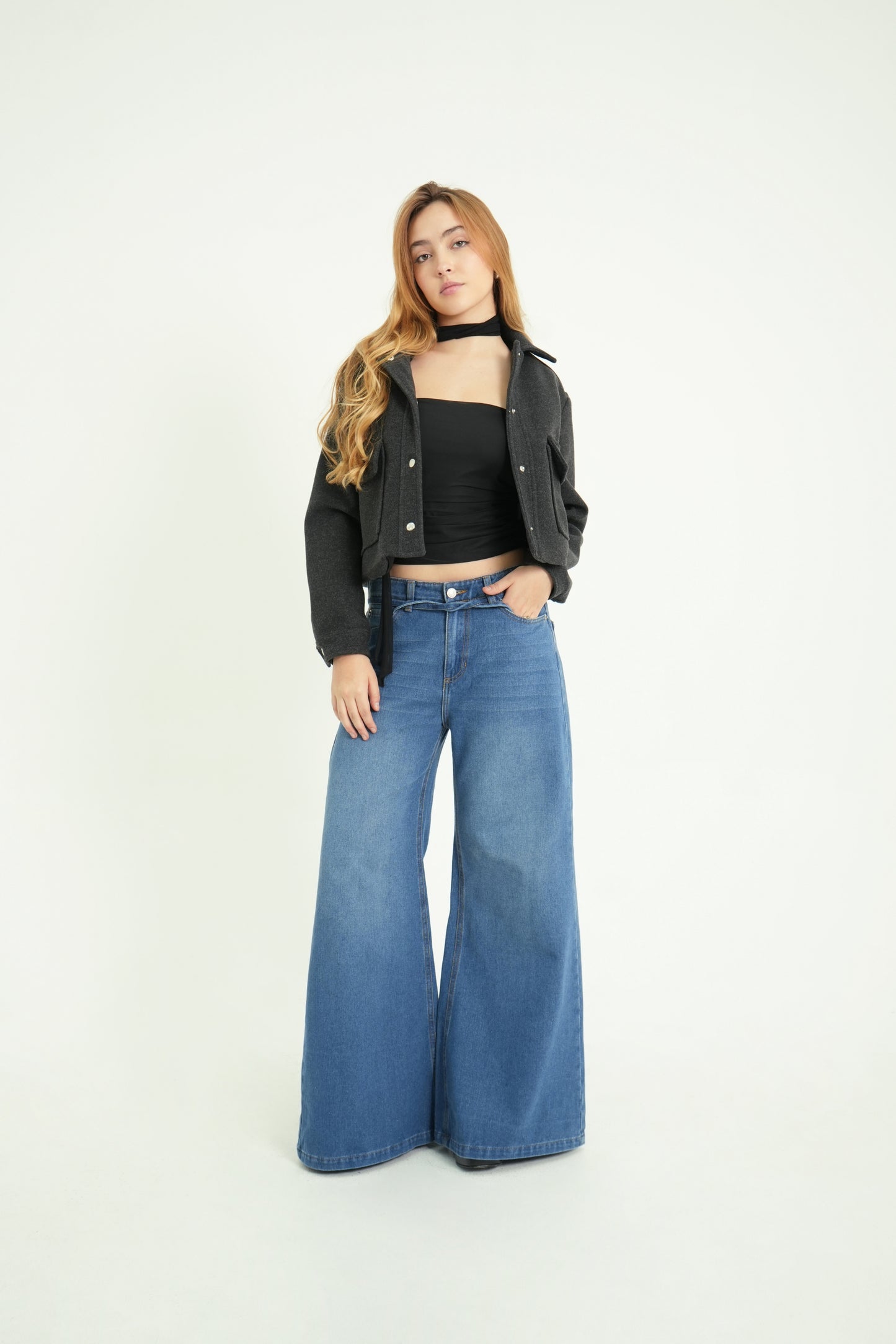 BH CHAQUETA CORTA SOFT 6840