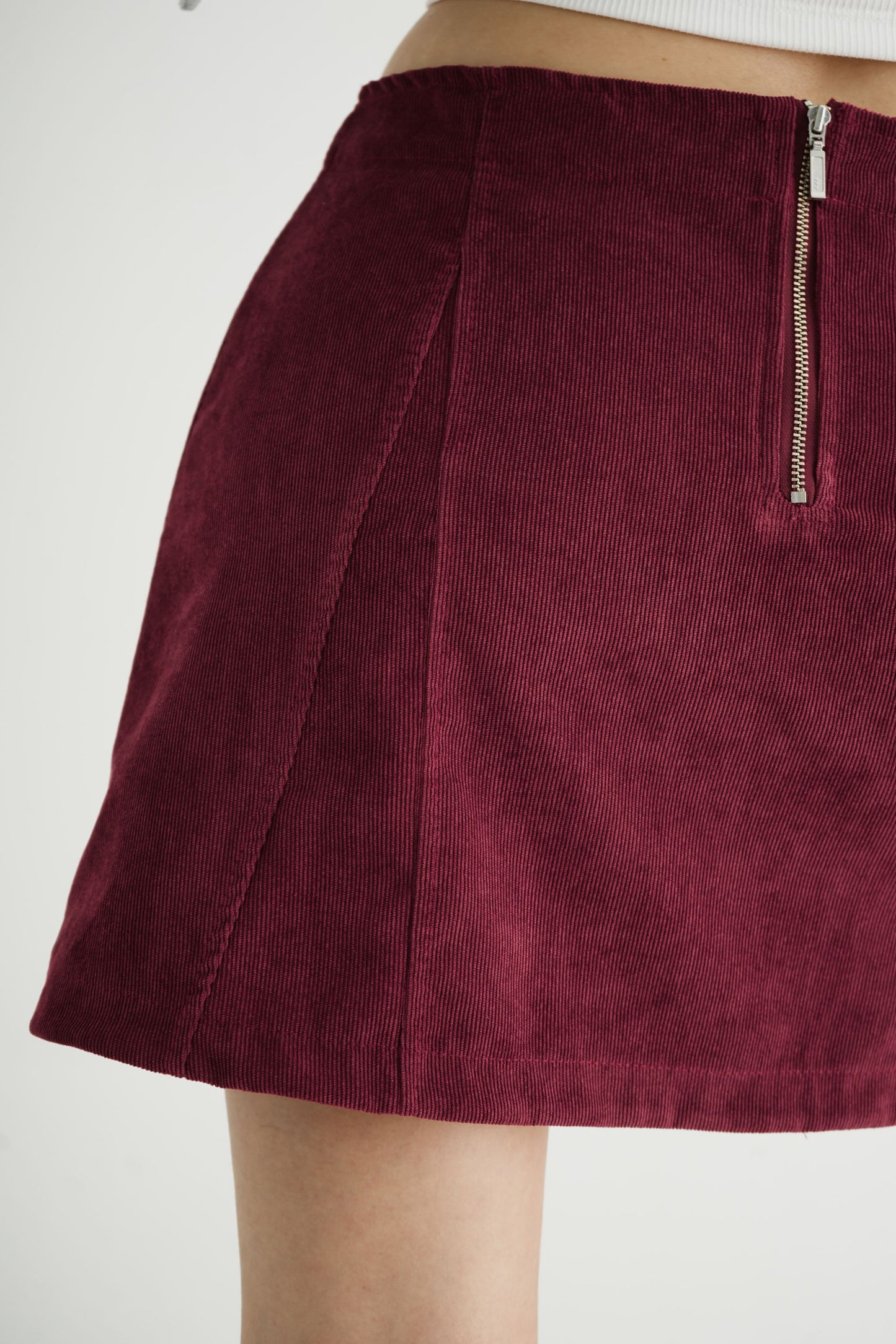 BH FALDA CORTA CORDUROY 7685