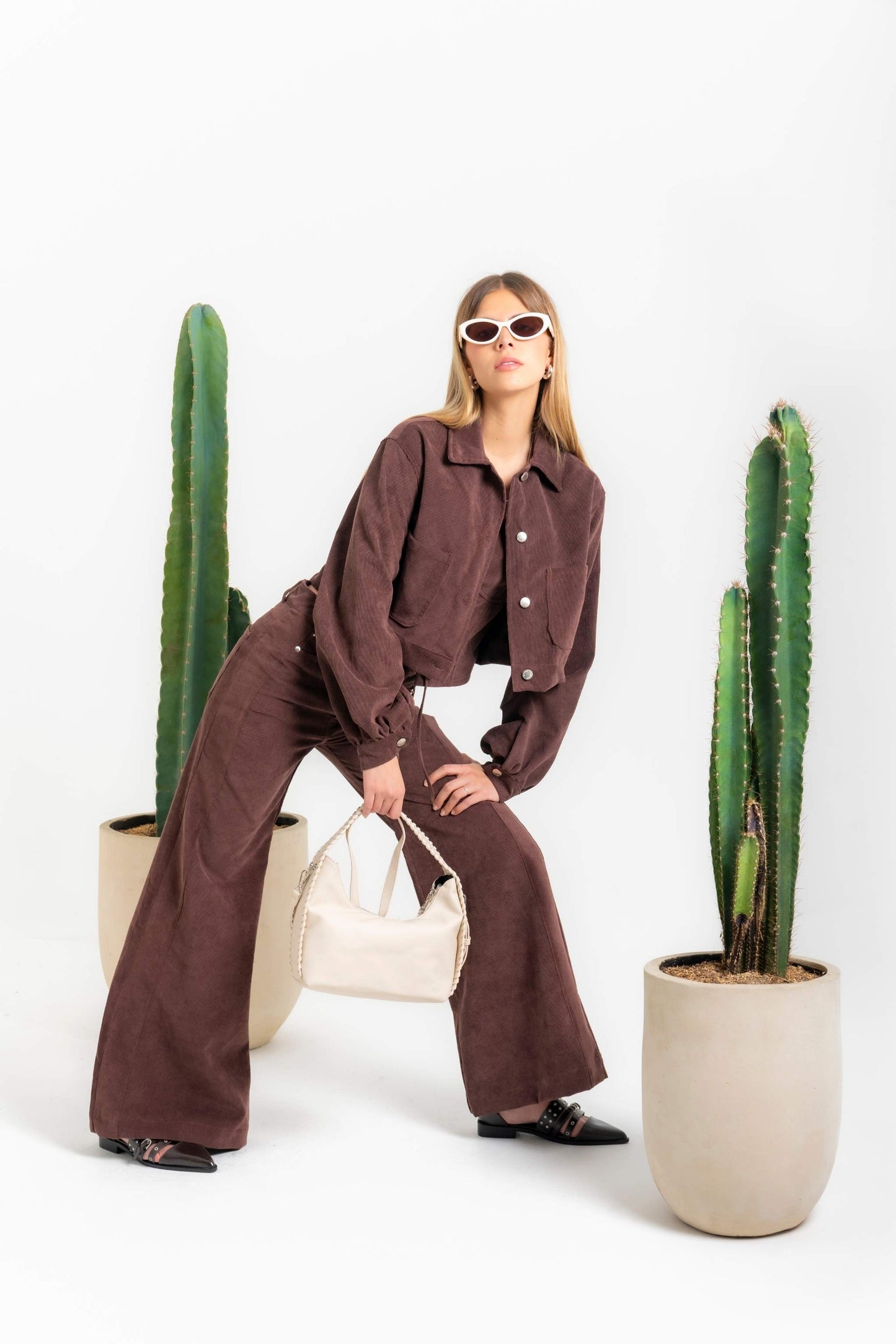 BH PANTALON CAMPANA CORDUROY 7548