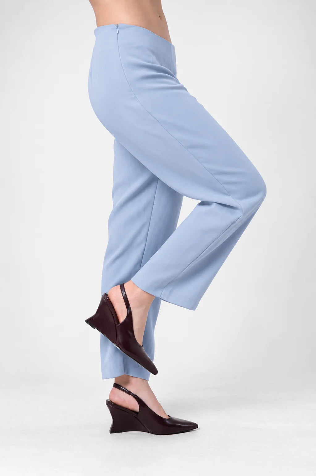 BH PANTALON FLARE VESTIR 8427
