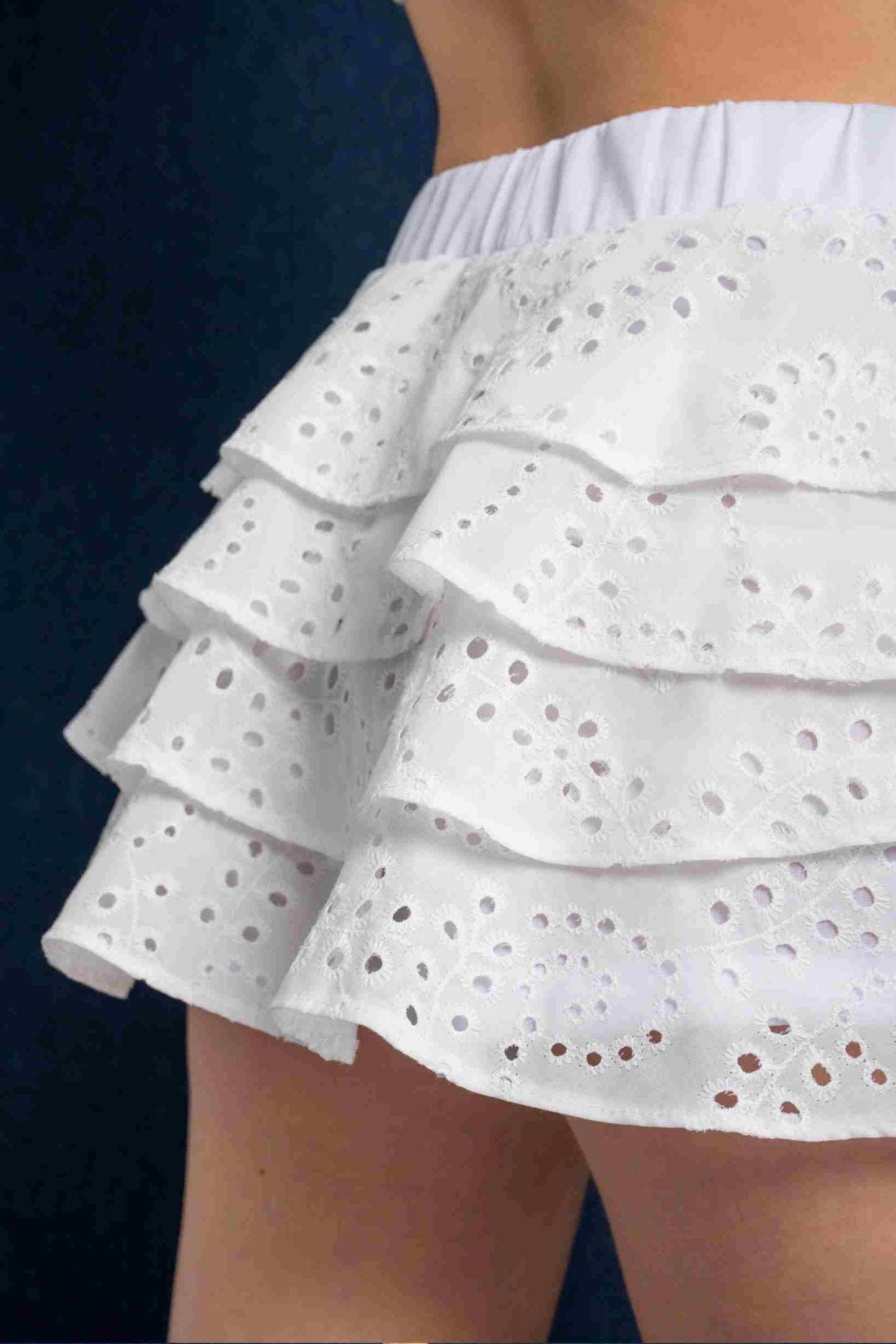 SHORT BOLEROS BORDADO E-C 8233.