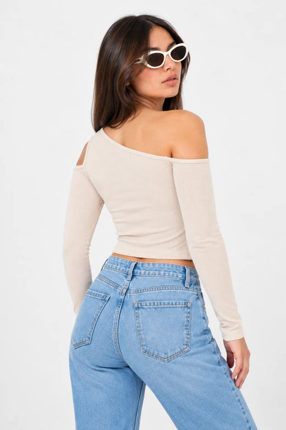 BH TOP ASIMETRICO CUT OUT 6584