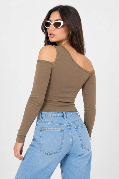 BH TOP ASIMETRICO CUT OUT 6584