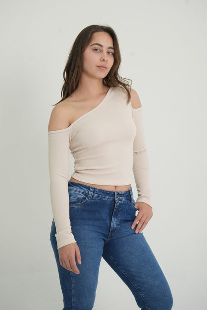BH TOP ASIMETRICO CUT OUT 6584