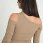 BH TOP ASIMETRICO CUT OUT 6584