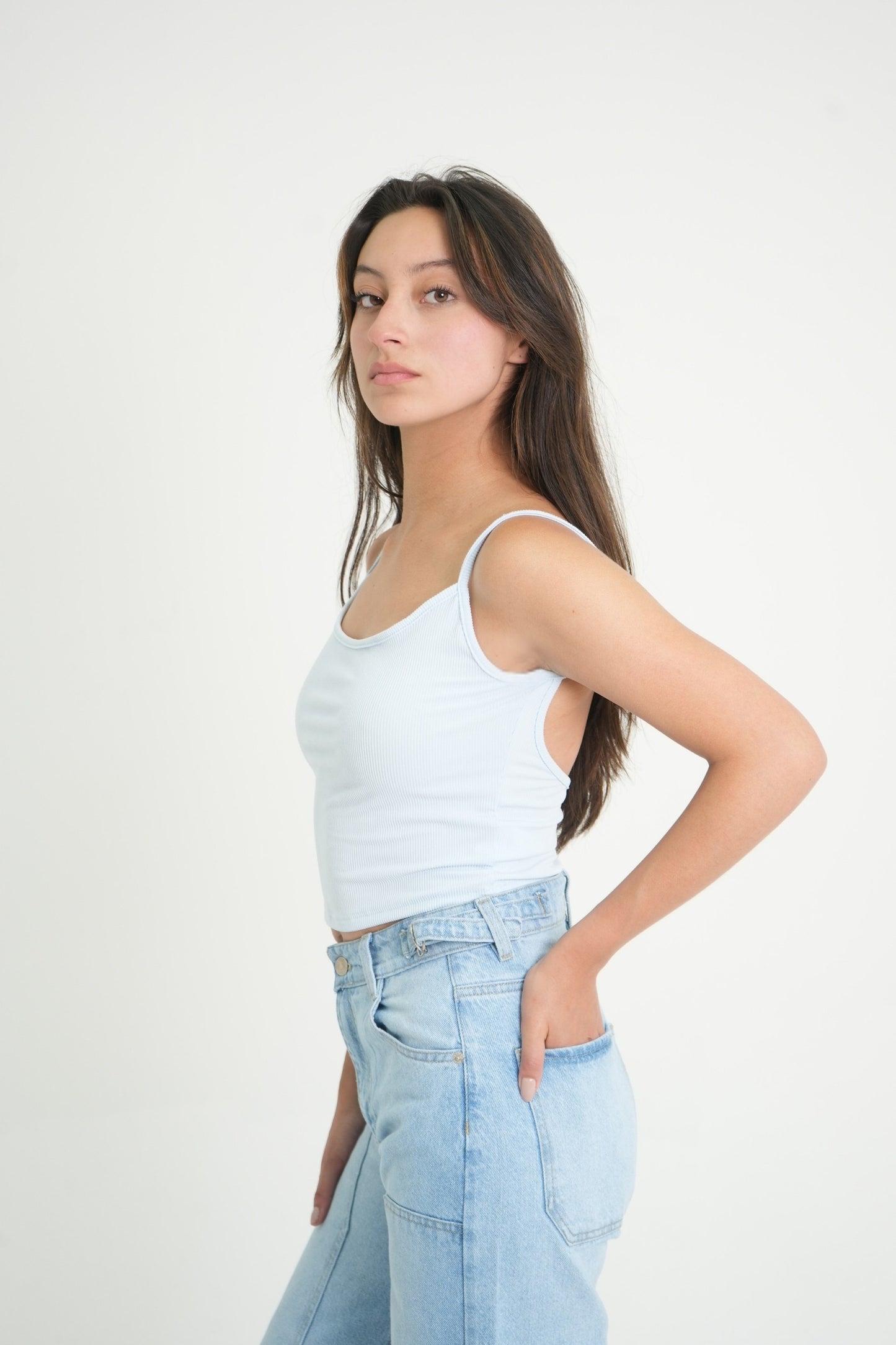 BH TOP CROP RIB TIRANTES 6701