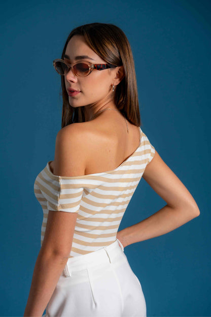 BH TOP HOMBROS DESCUBIERTOS RAYAS 8266