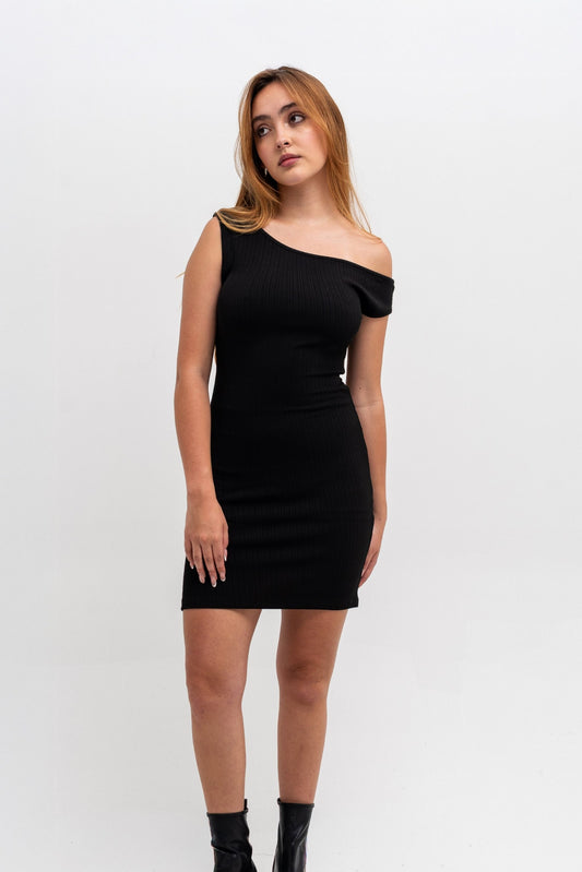 BH VESTIDO CORTO ASIMETRICO 7524