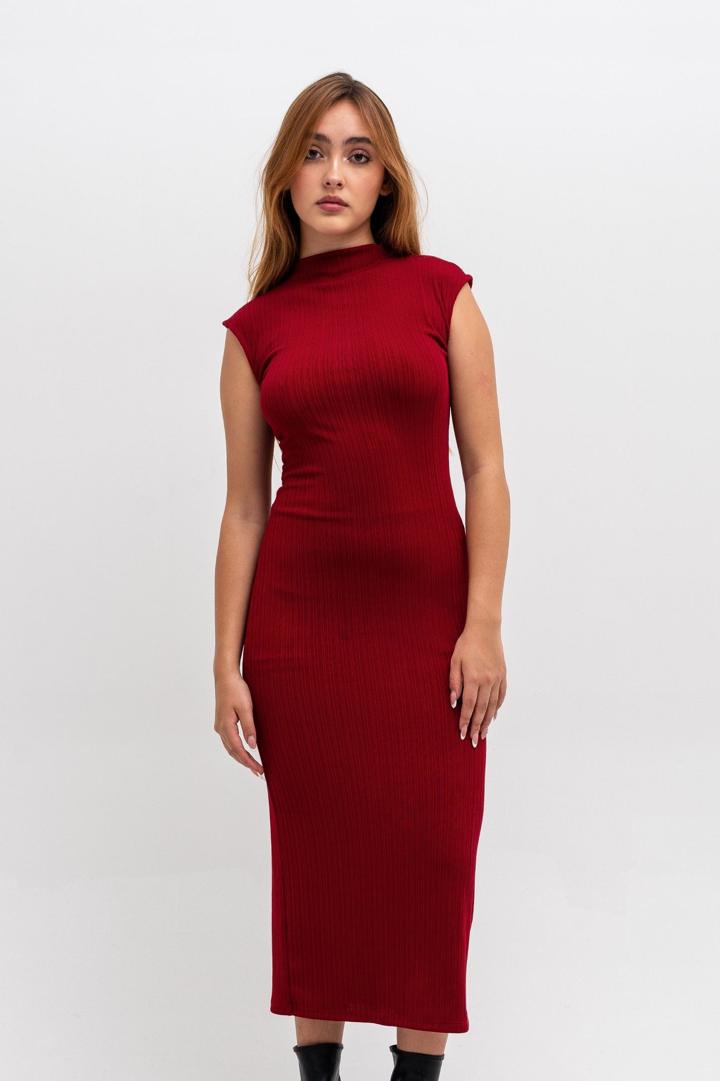 BH VESTIDO CUELLO ALTO SLIT FIT 8051