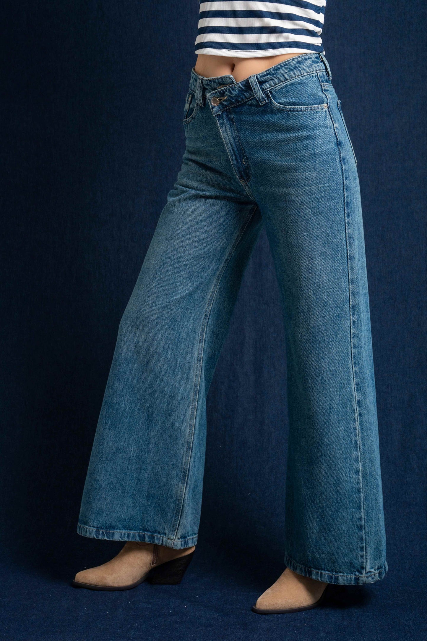 BHV JEANS WIDE LEG ASIMETRICO 7633