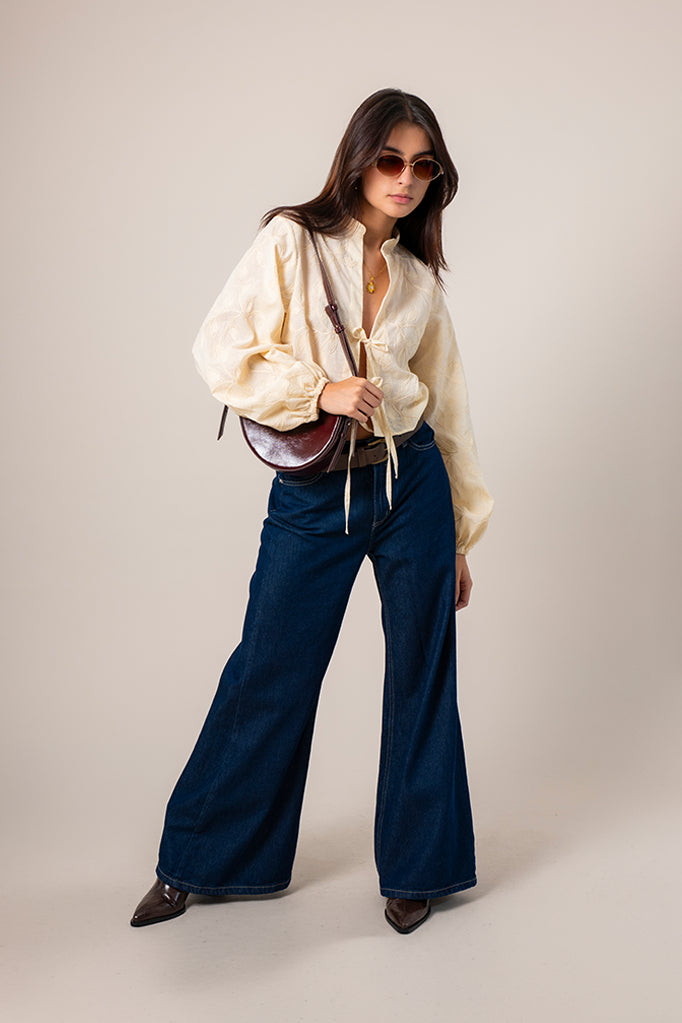 BLUSA BORDADA B-C 8553.