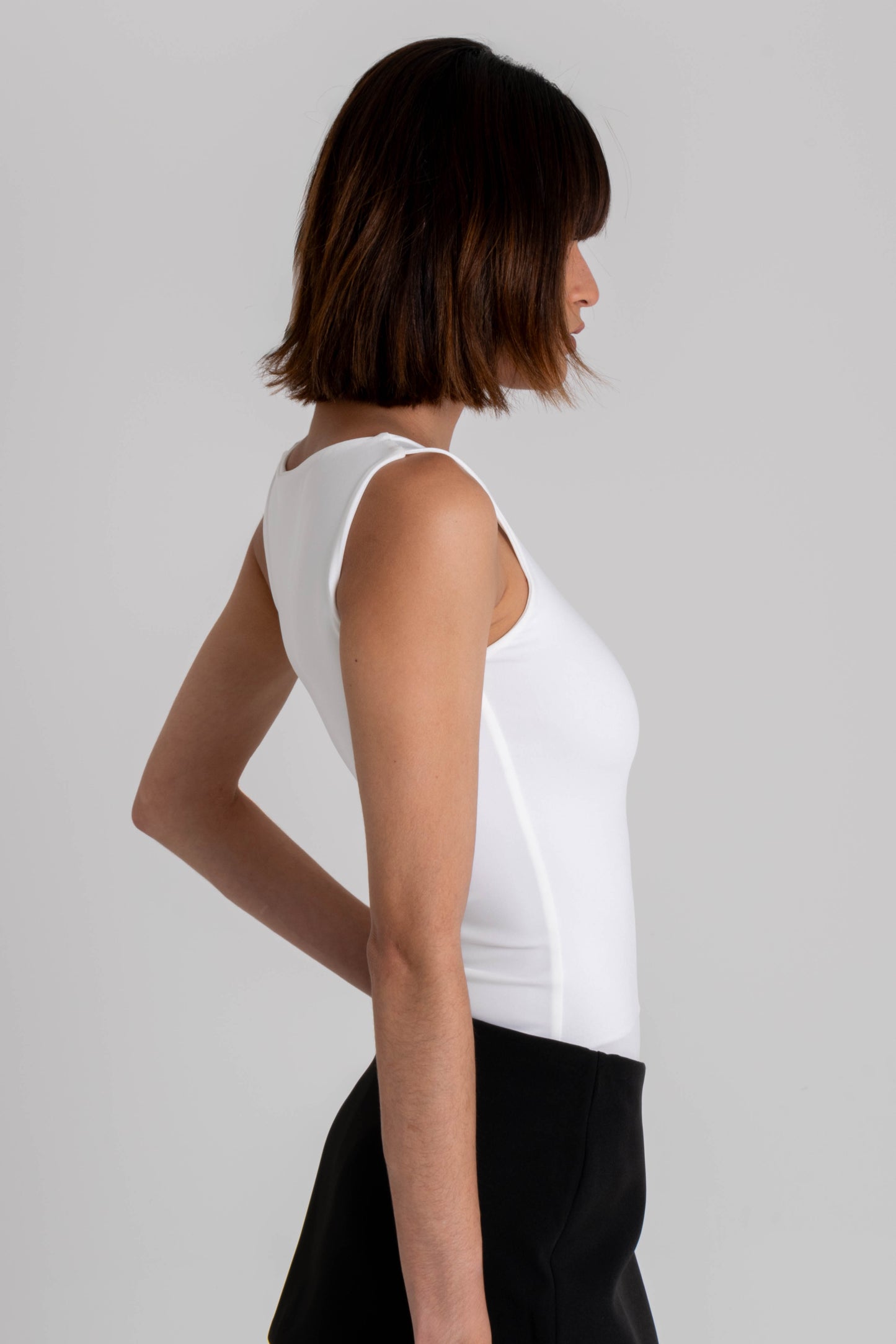 BODY ASIMETRICO AINOHA ONE
