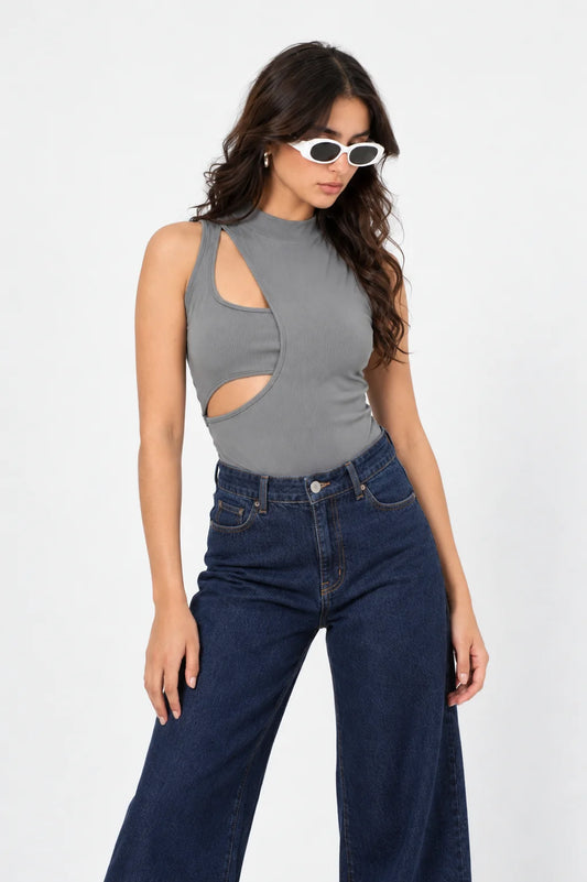 BODY CUELLO ALTO ASIMETRICO 6691