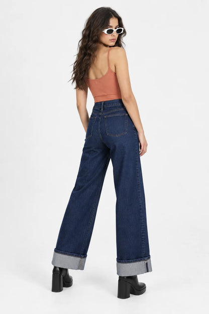 BODY RIB AJUSTADO TIRANTES 7135