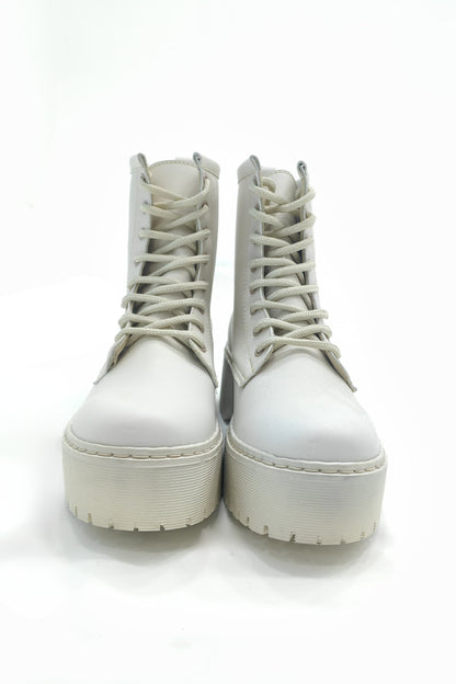 BOTAS THOM MARTIN