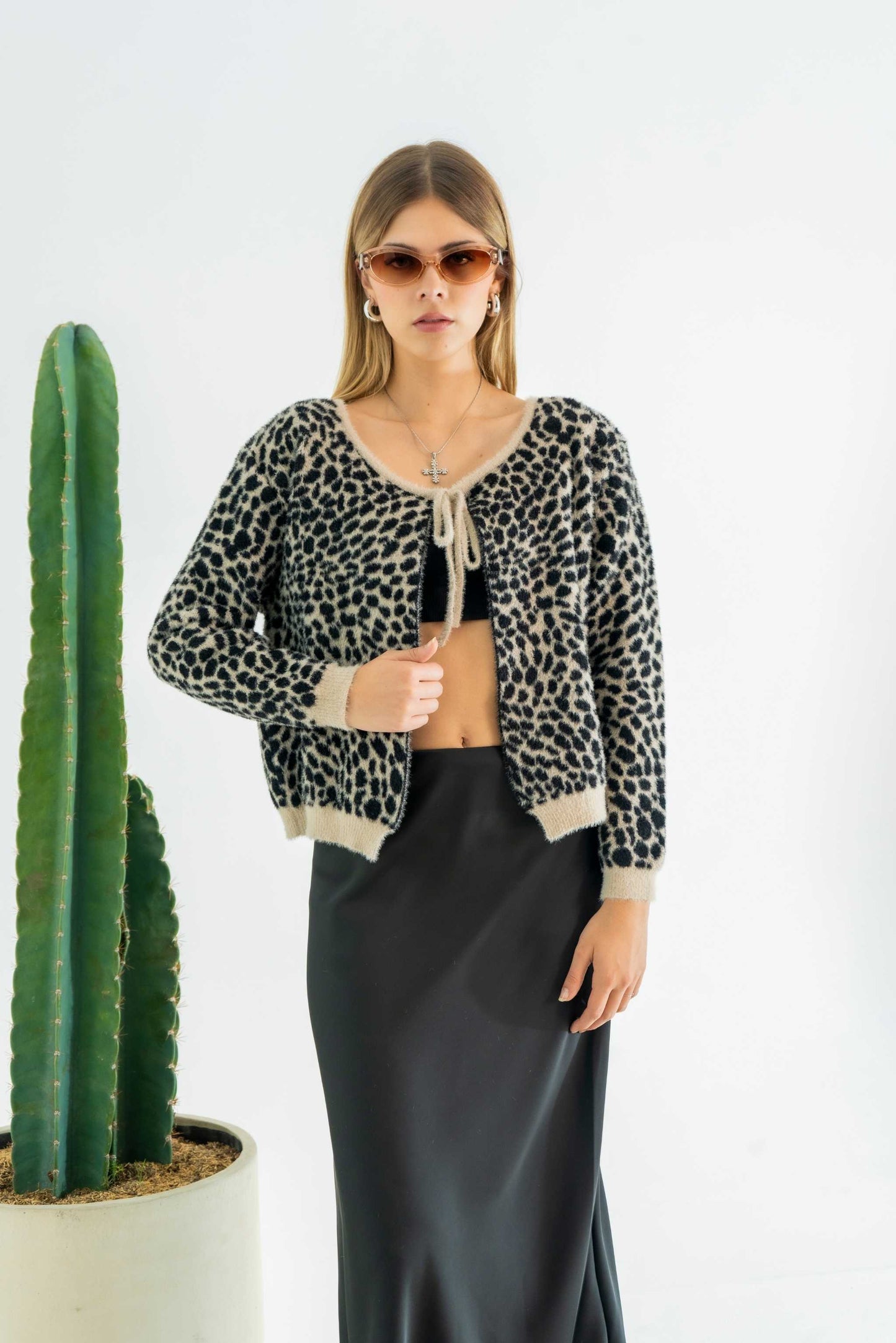 CARDIGAN TEJIDO TACTO SUAVE 6731 ONE