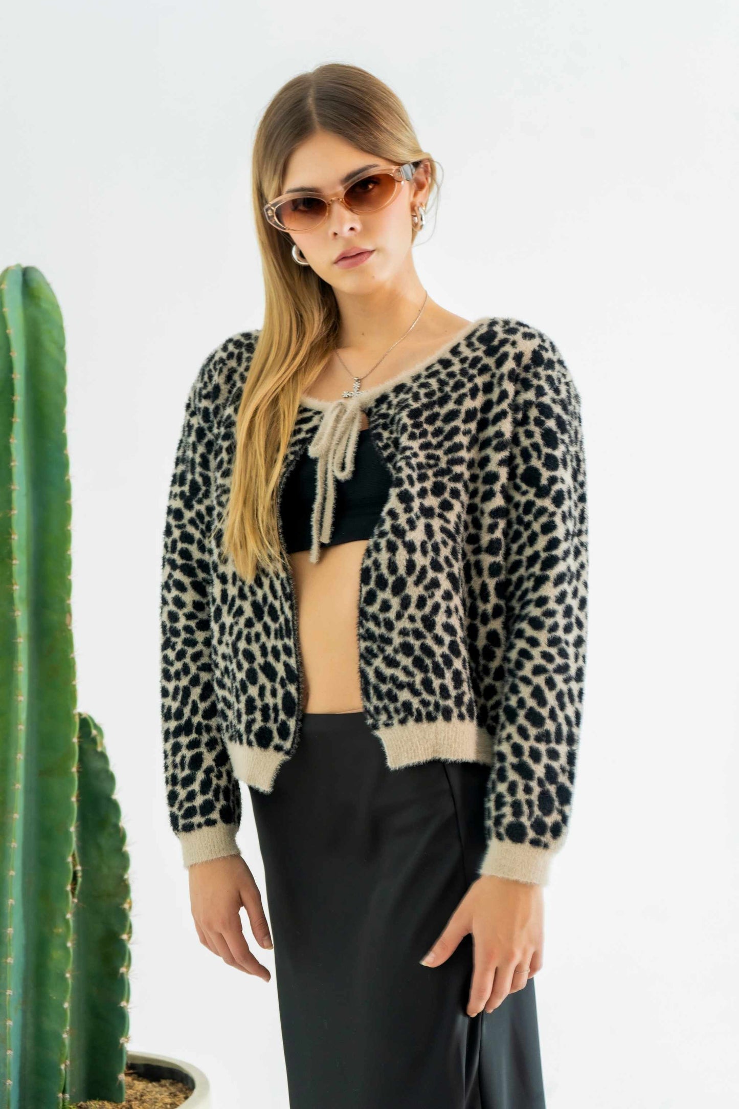 CARDIGAN TEJIDO TACTO SUAVE 6731 ONE