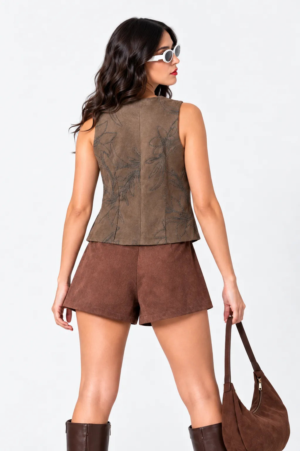 CHALECO SUEDE BORDADO G-M 9911