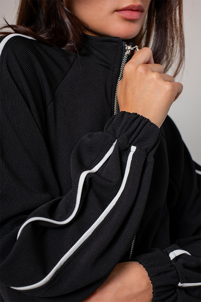 CHAQUETA CUELLO ALTO B-F 8575.