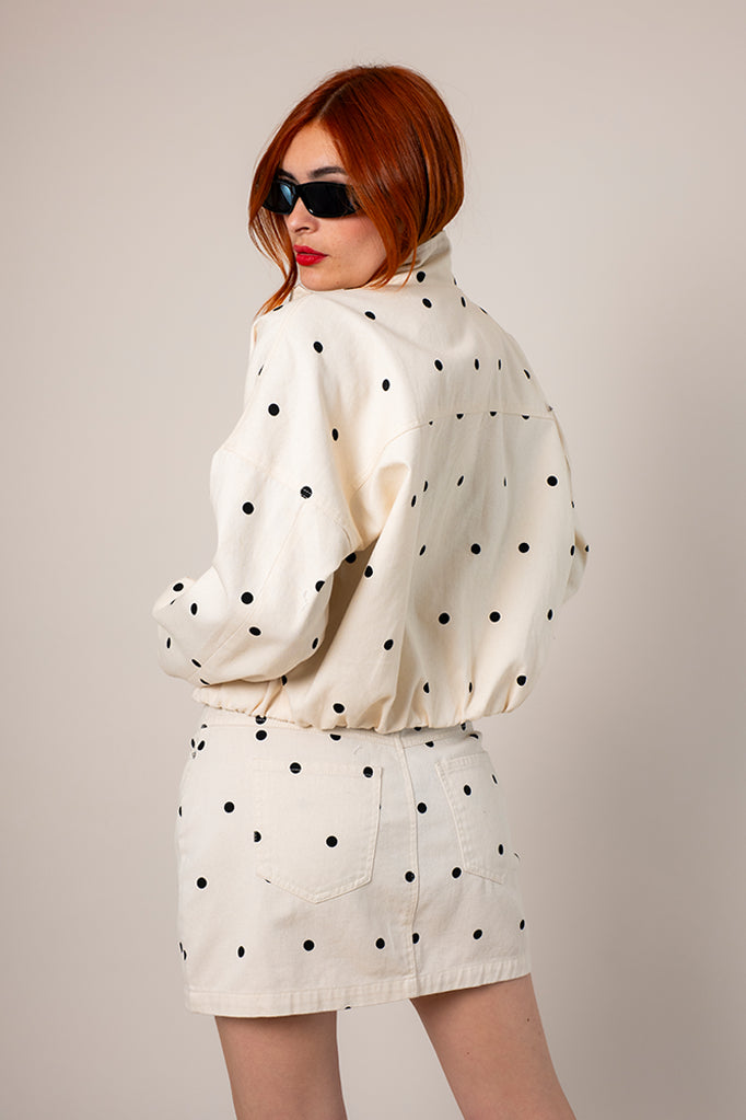 CHAQUETA CUELLO ALTO B-F 9106