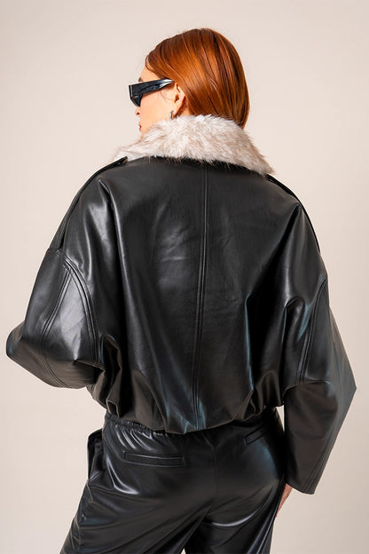 26 CHAQUETA OVERSIZE PELO 8752.
