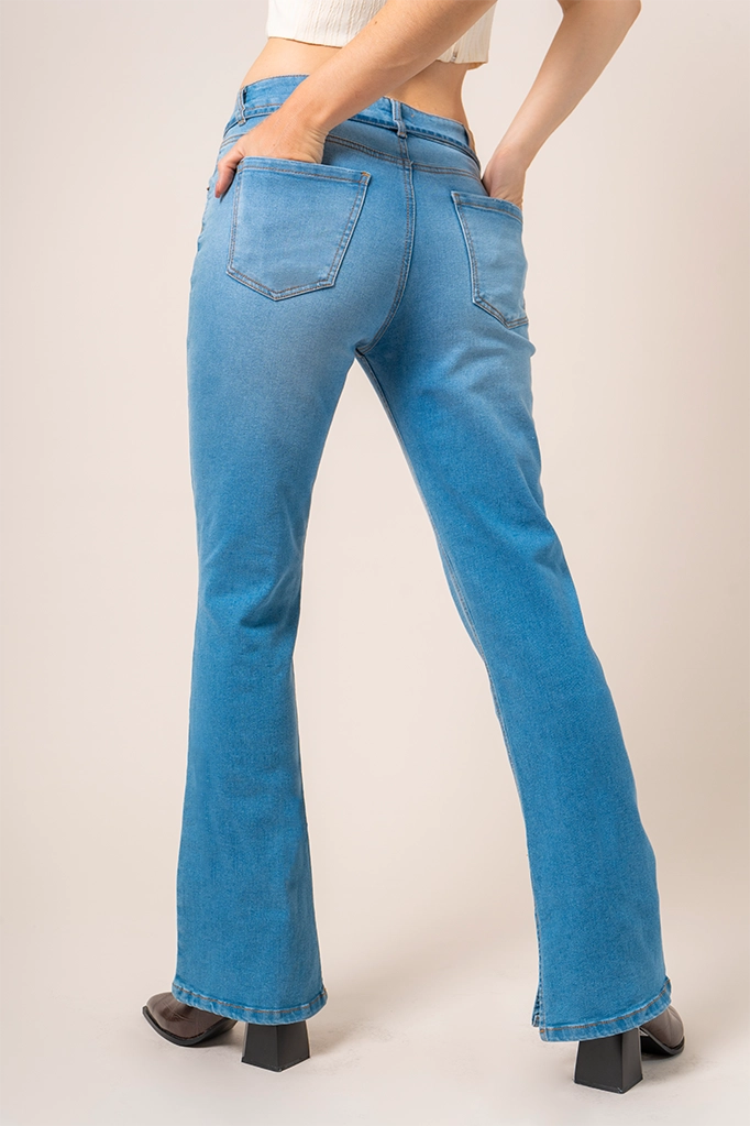 BH JEAN FLARE SLIT 7220