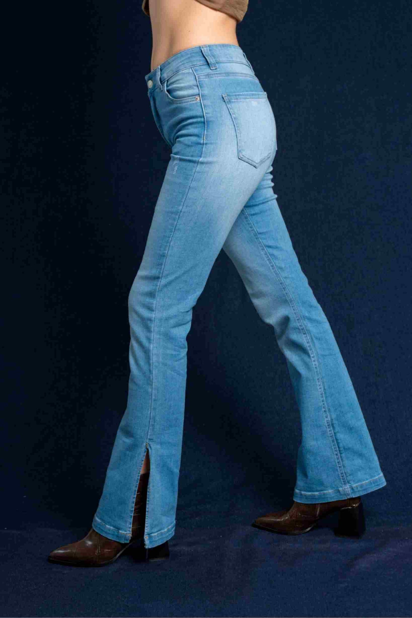 JEANS FLARE SLIT TESTI