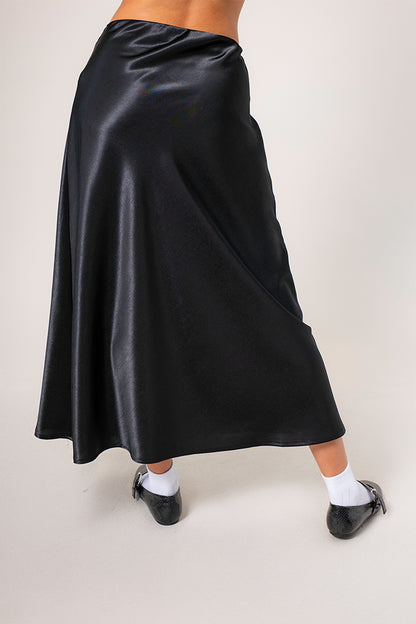 FALDA MIDI SATIN B-M 8557.