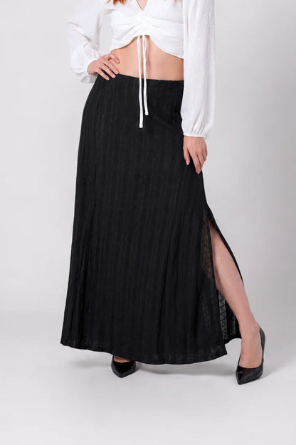 FALDA LARGA CAMPANA 7690