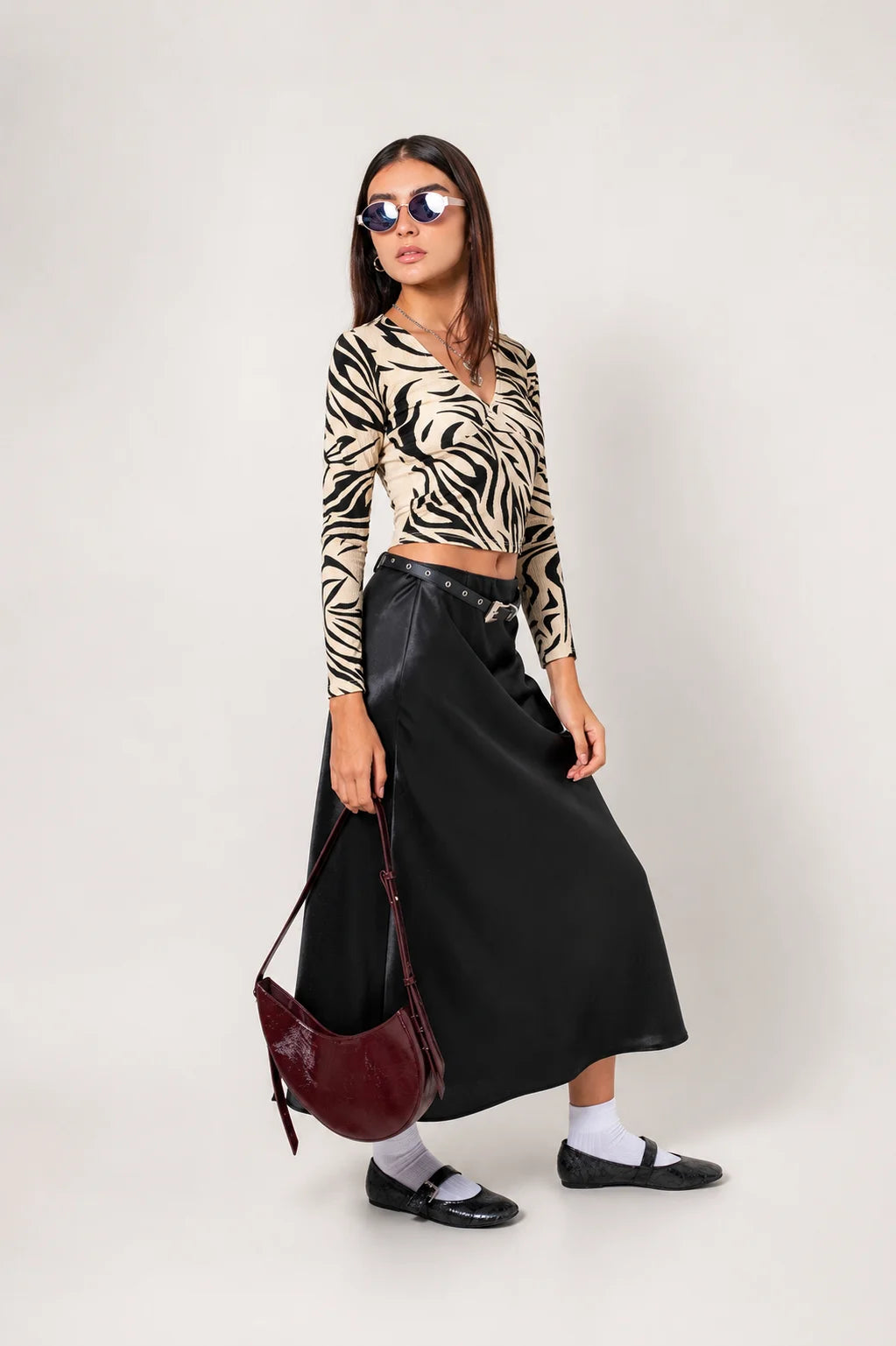 FALDA MIDI SATIN B-M 8557