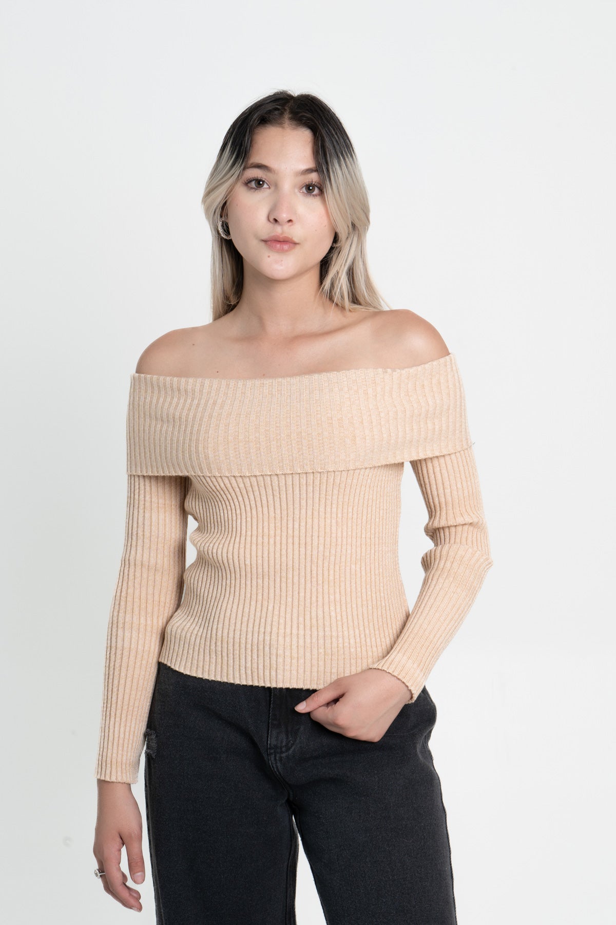 JERSEY TEJIDO HOMBROS DESCUBIERTOS BELVER