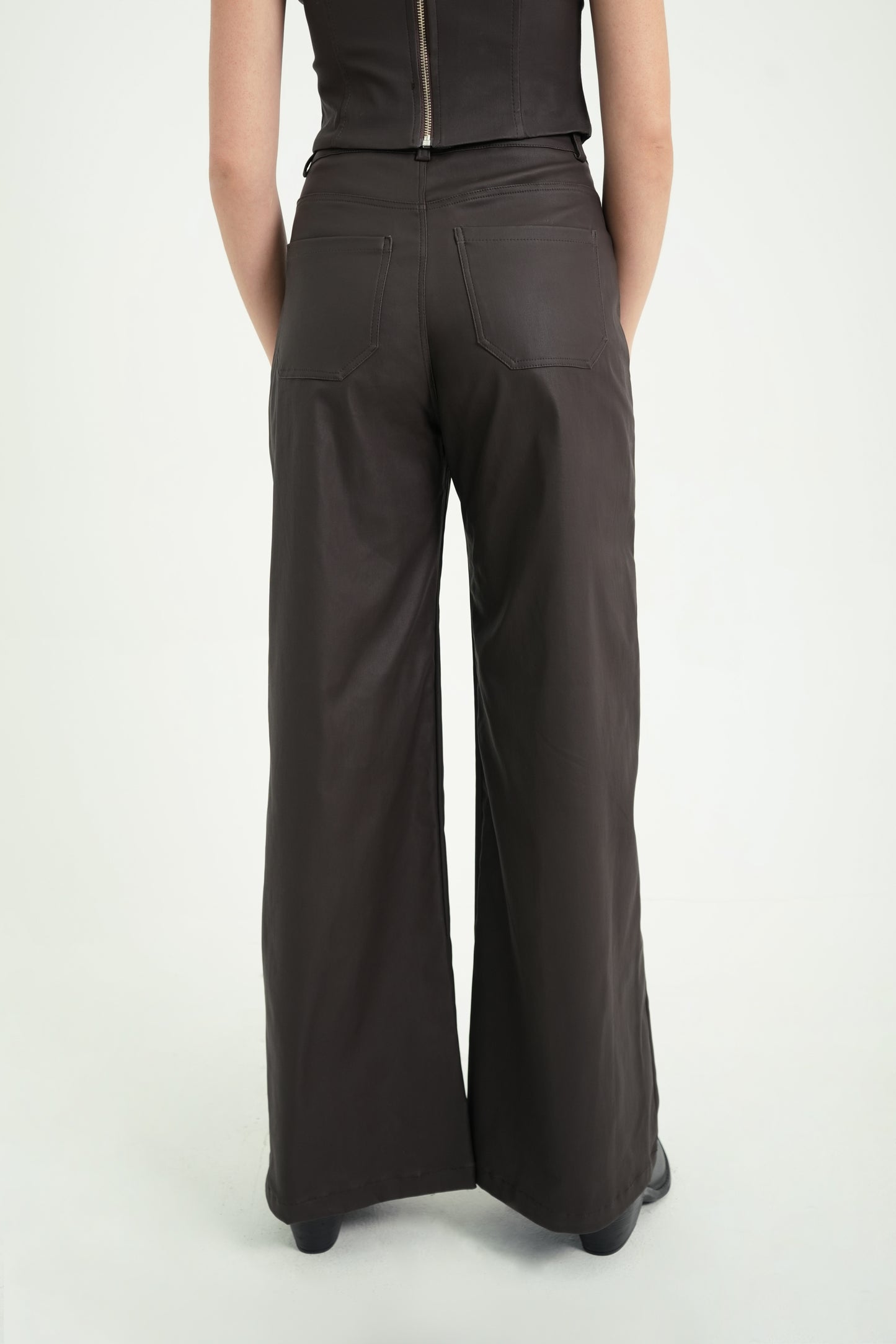 PANTALON WIDE LEG EFECTO PIEL 7302